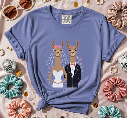 Llamas Getting Married T-Shirt