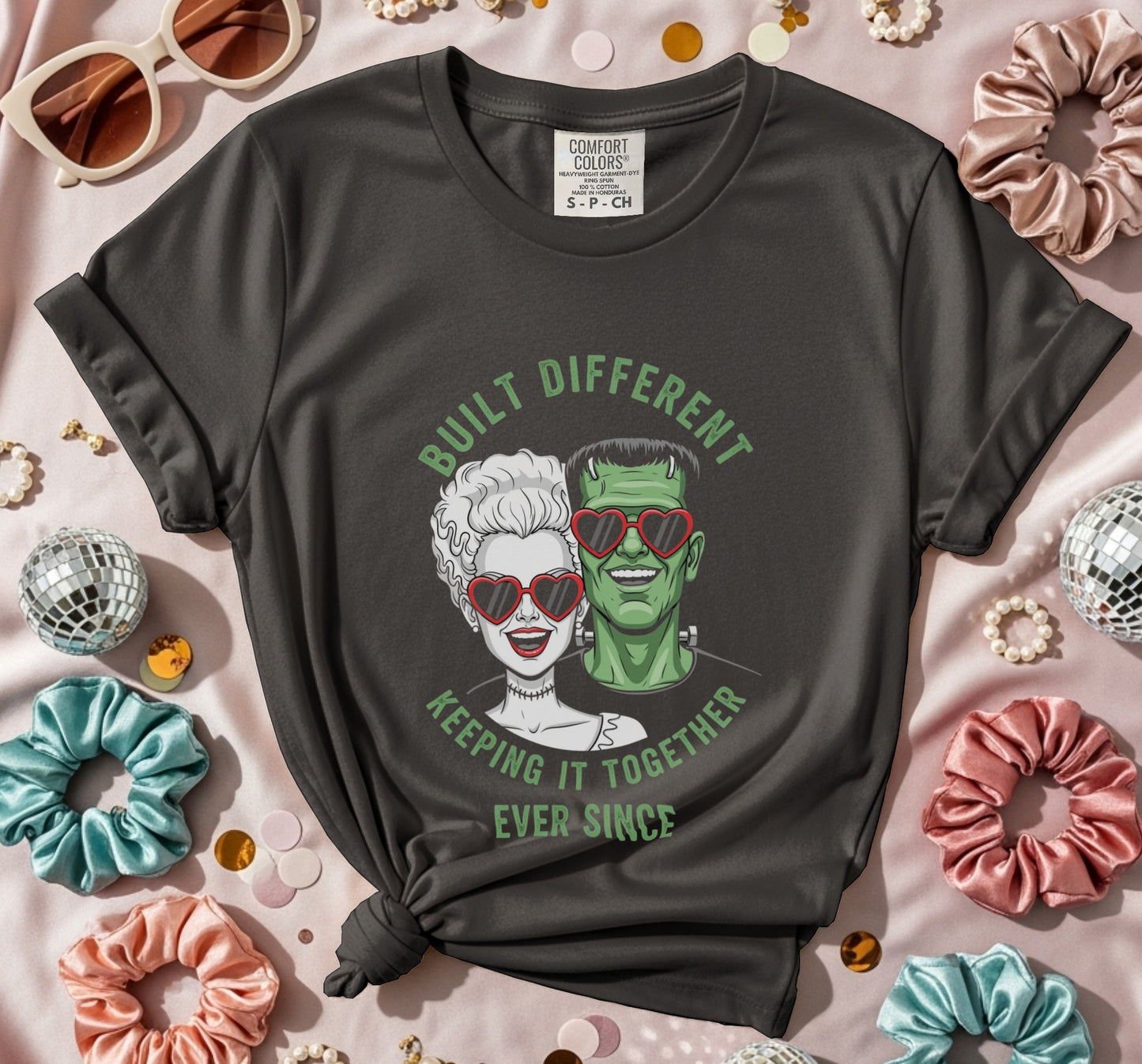 Halloween Couples J T-shirt