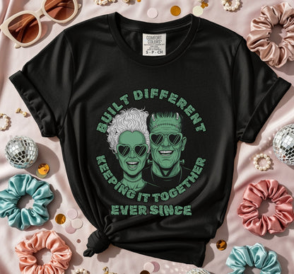 Halloween Couples Q T-shirt