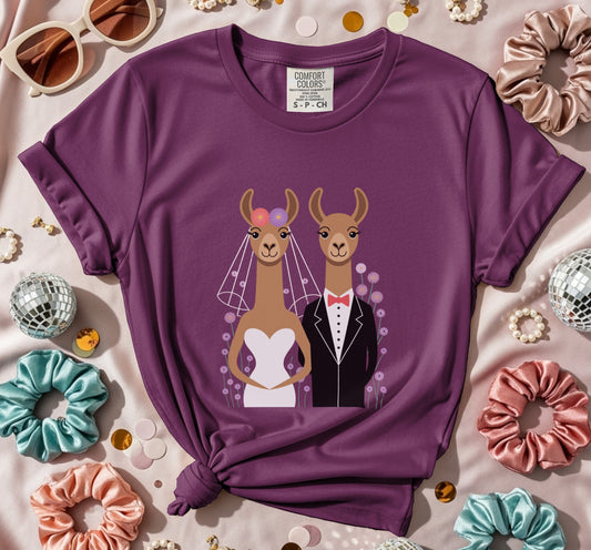 Llamas Getting Married T-Shirt