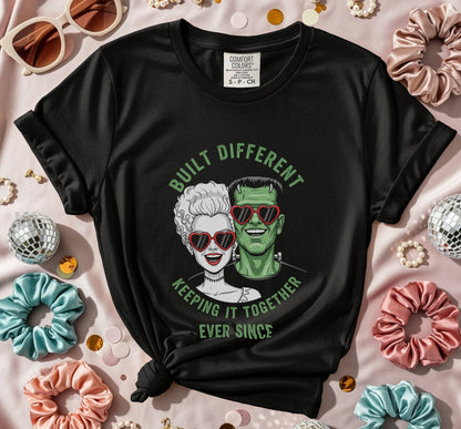 Halloween Couples J T-shirt
