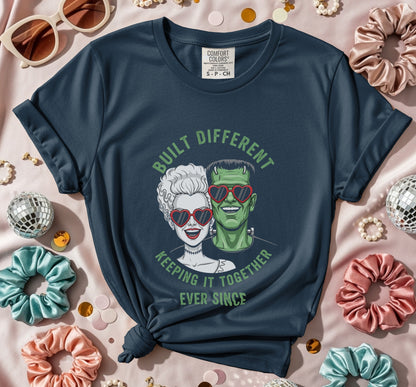 Halloween Couples J T-shirt