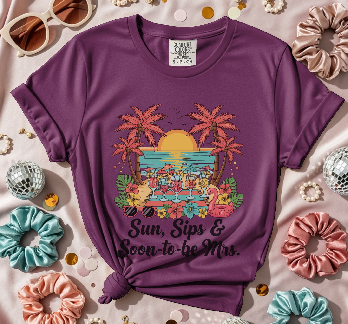 Sun Sips Soon-to-be Mrs T-Shirt W